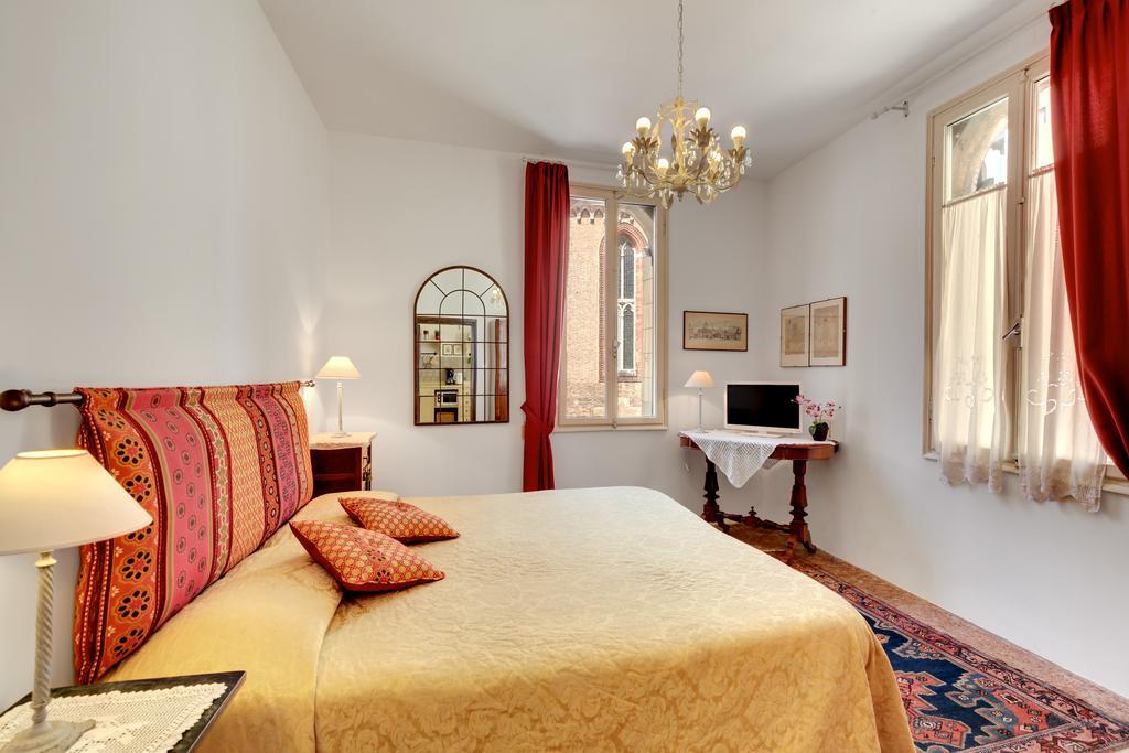 Apartmán Ca' Badoer Frari Benátky Exteriér fotografie